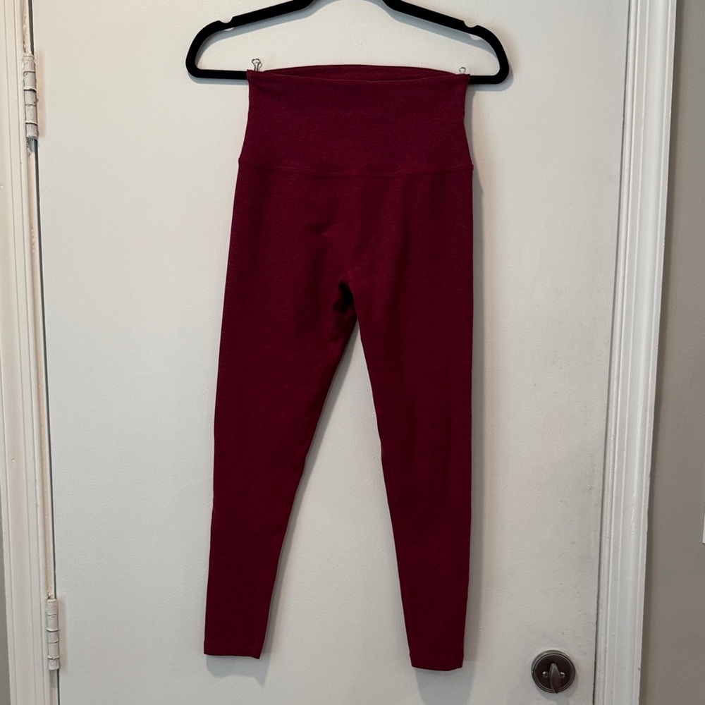 Beyond Yoga space dye maroon heather  Leggings